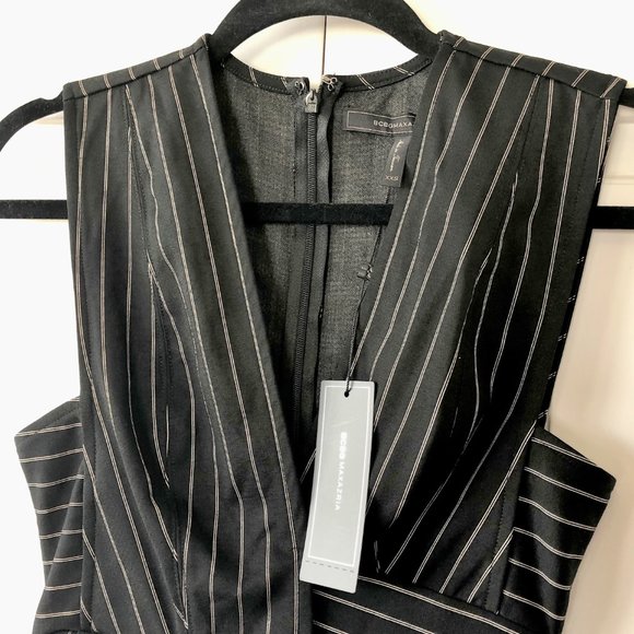 *NWT* BCBGMaxAzria Pinstriped V-Neck Sleeveless Suit-Inspired Top - Size XXS - Picture 6 of 15